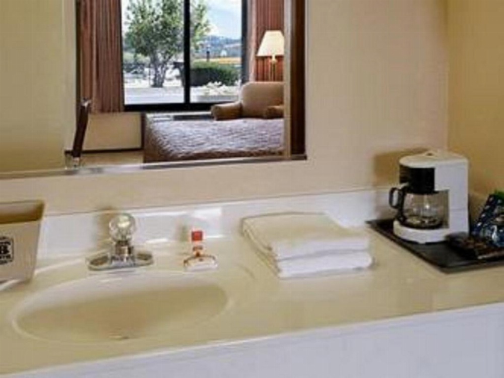 Inn of Loudon Image 6